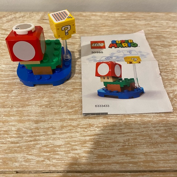 LEGO Super Mario: Toad Polybag 30385 - Picture 2 of 2